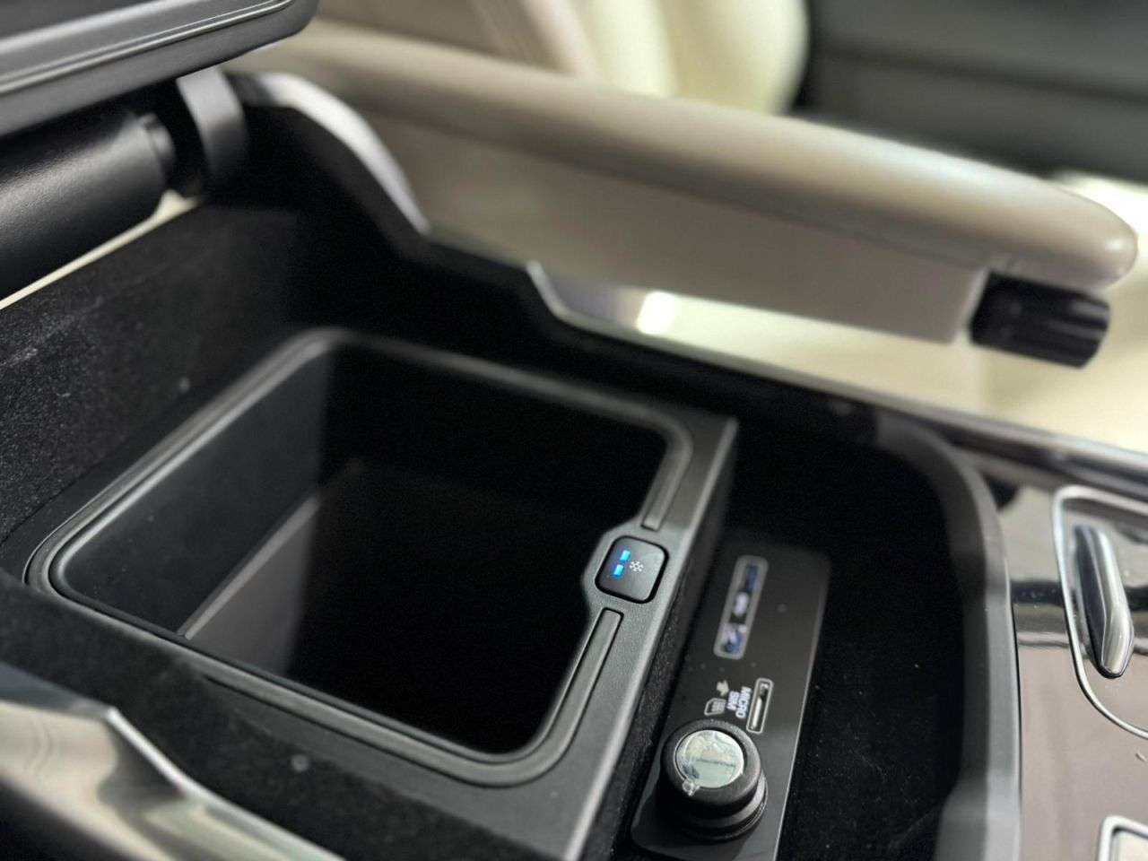 2019 LAND ROVER RANGE ROVER SPORT 2019 LAND ROVER RANGE ROVER SPORT