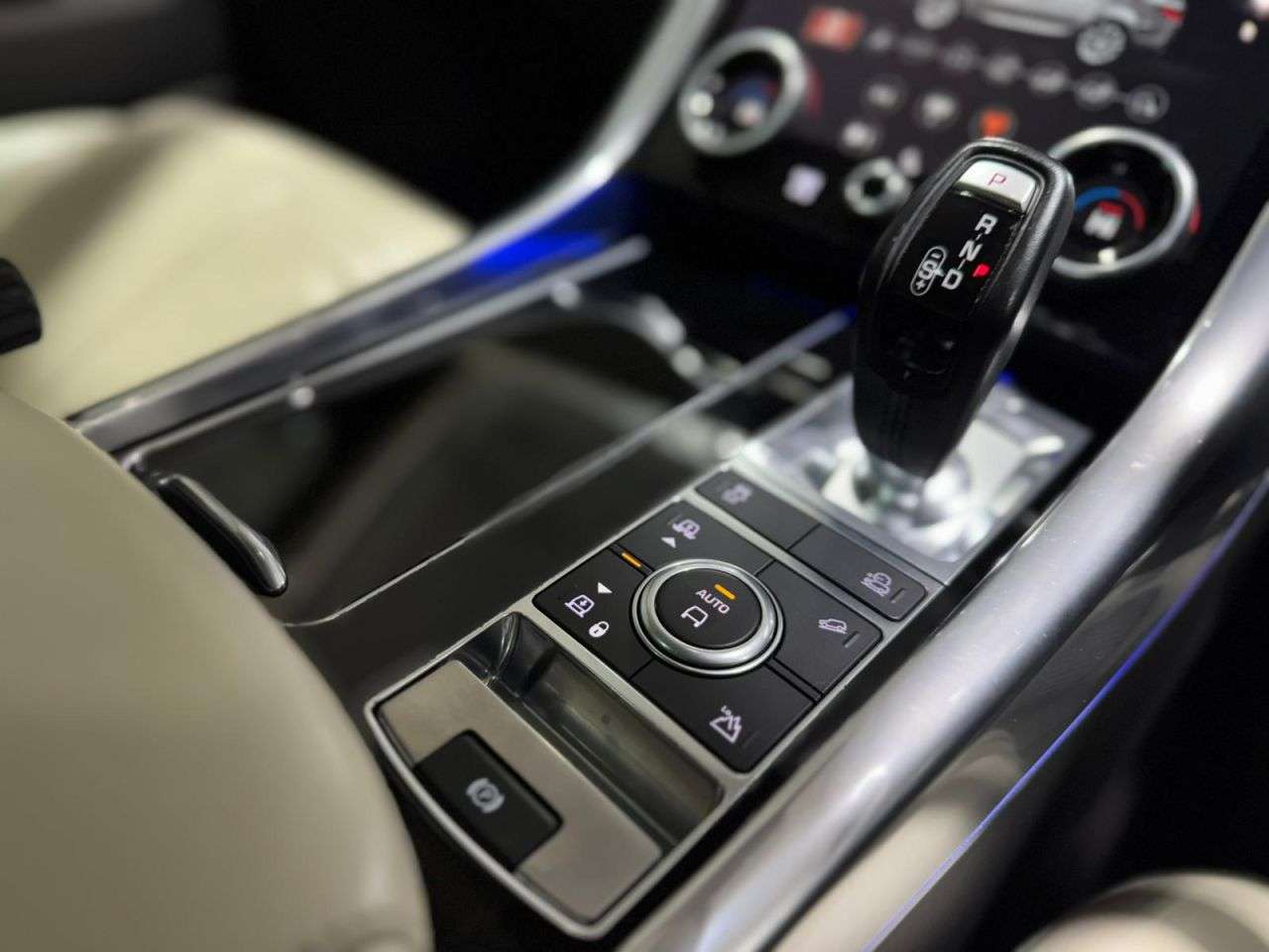 2019 LAND ROVER RANGE ROVER SPORT 2019 LAND ROVER RANGE ROVER SPORT