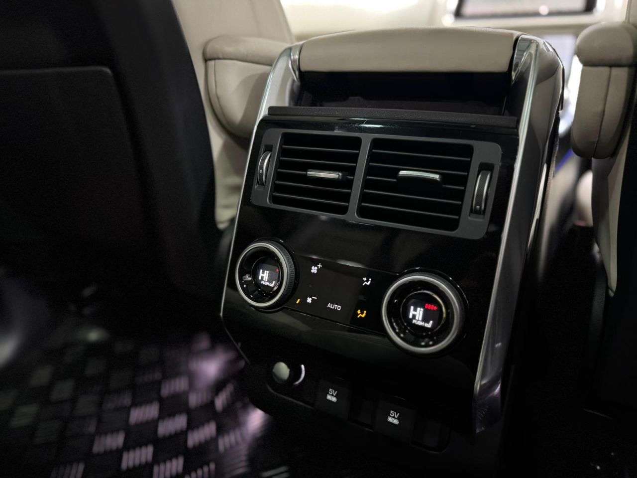 2019 LAND ROVER RANGE ROVER SPORT 2019 LAND ROVER RANGE ROVER SPORT