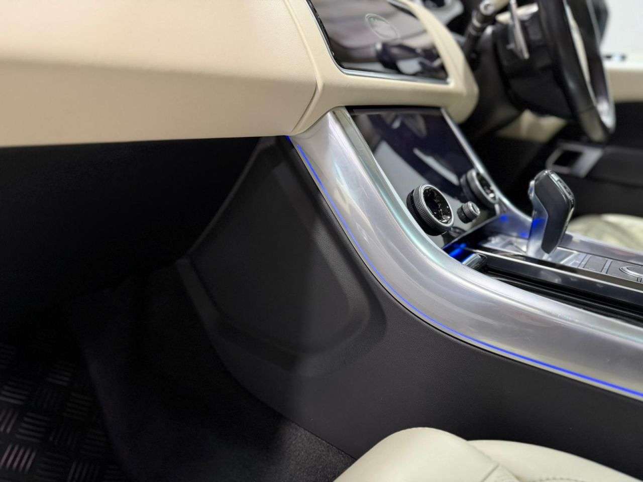 2019 LAND ROVER RANGE ROVER SPORT 2019 LAND ROVER RANGE ROVER SPORT