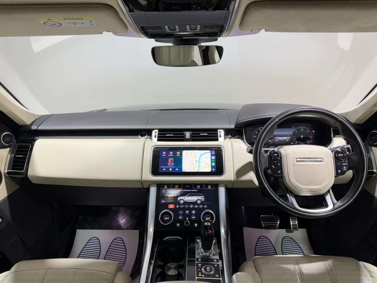 A 2019 LAND ROVER RANGE ROVER SPORT 3.0 SD V6 Autobiography Dynamic SUV 5dr Diesel Auto 4WD Euro 6 (s/s) (306 p A 2019 LAND ROVER RANGE ROVER SPORT 3.0 SD V6 Autobiography Dynamic SUV 5dr Diesel Auto 4WD Euro 6 (s/s) (306 p