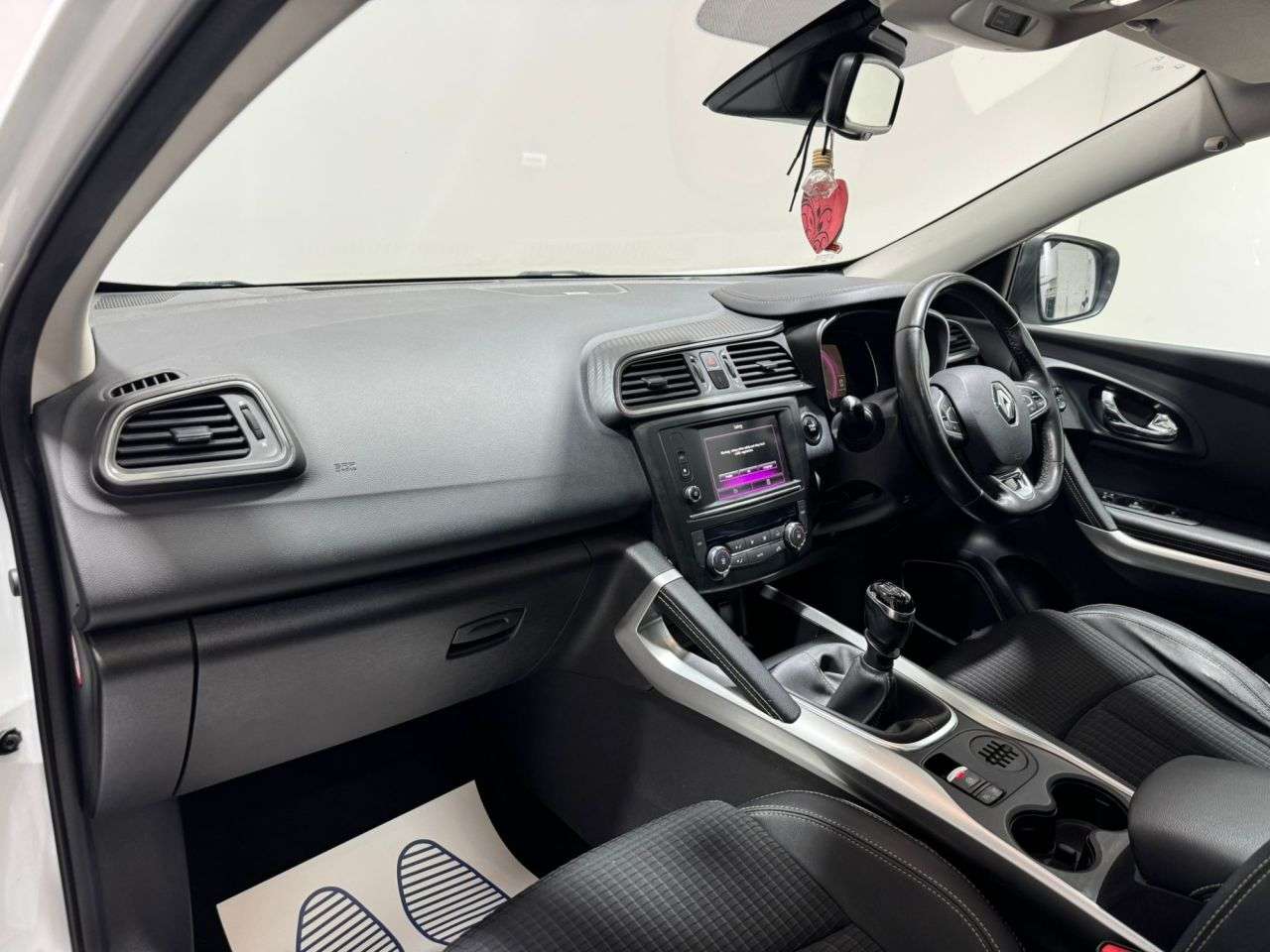 2016 RENAULT KADJAR 2016 RENAULT KADJAR