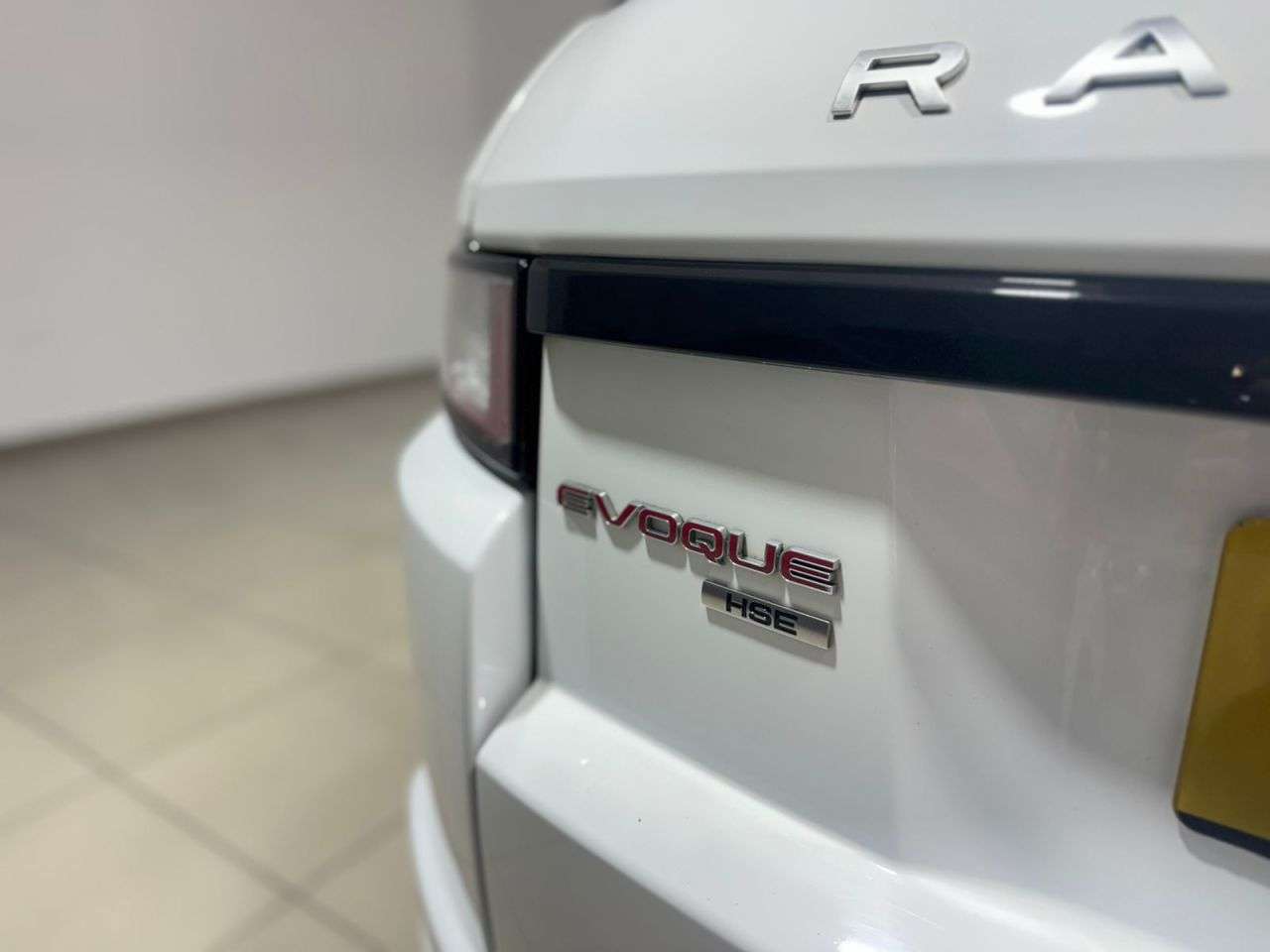 2018 LAND ROVER RANGE ROVER EVOQUE 2018 LAND ROVER RANGE ROVER EVOQUE