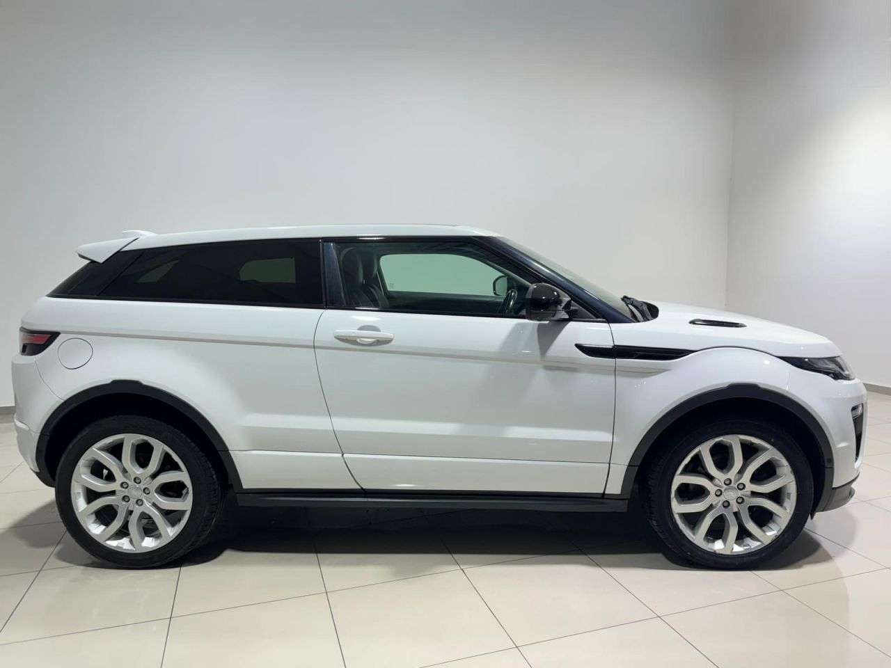 2018 LAND ROVER RANGE ROVER EVOQUE 2018 LAND ROVER RANGE ROVER EVOQUE