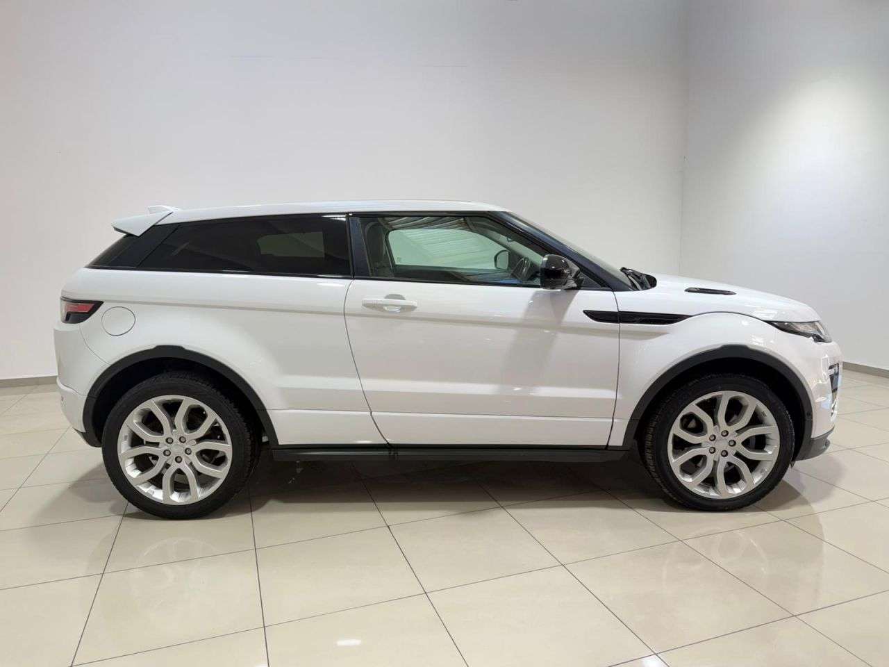 2018 LAND ROVER RANGE ROVER EVOQUE 2018 LAND ROVER RANGE ROVER EVOQUE