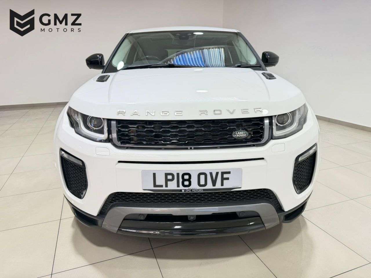 A 2018 LAND ROVER RANGE ROVER EVOQUE 2.0 TD4 HSE Dynamic Coupe 3dr Diesel Auto 4WD Euro 6 (s/s) (180 ps) NATIONW A 2018 LAND ROVER RANGE ROVER EVOQUE 2.0 TD4 HSE Dynamic Coupe 3dr Diesel Auto 4WD Euro 6 (s/s) (180 ps) NATIONW