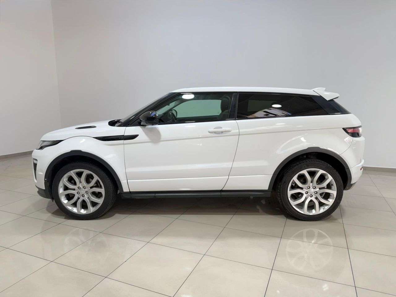 2018 LAND ROVER RANGE ROVER EVOQUE 2018 LAND ROVER RANGE ROVER EVOQUE