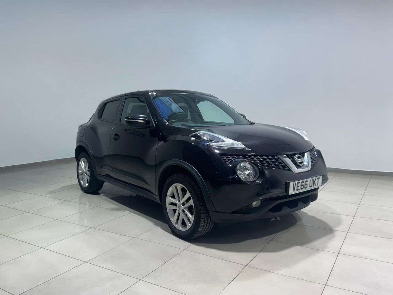 A 2016 NISSAN JUKE 1.5 dCi N-Connecta SUV 5dr Diesel Manual Euro 6 (s/s) (110 ps) NATIONWIDE D A 2016 NISSAN JUKE 1.5 dCi N-Connecta SUV 5dr Diesel Manual Euro 6 (s/s) (110 ps) NATIONWIDE D