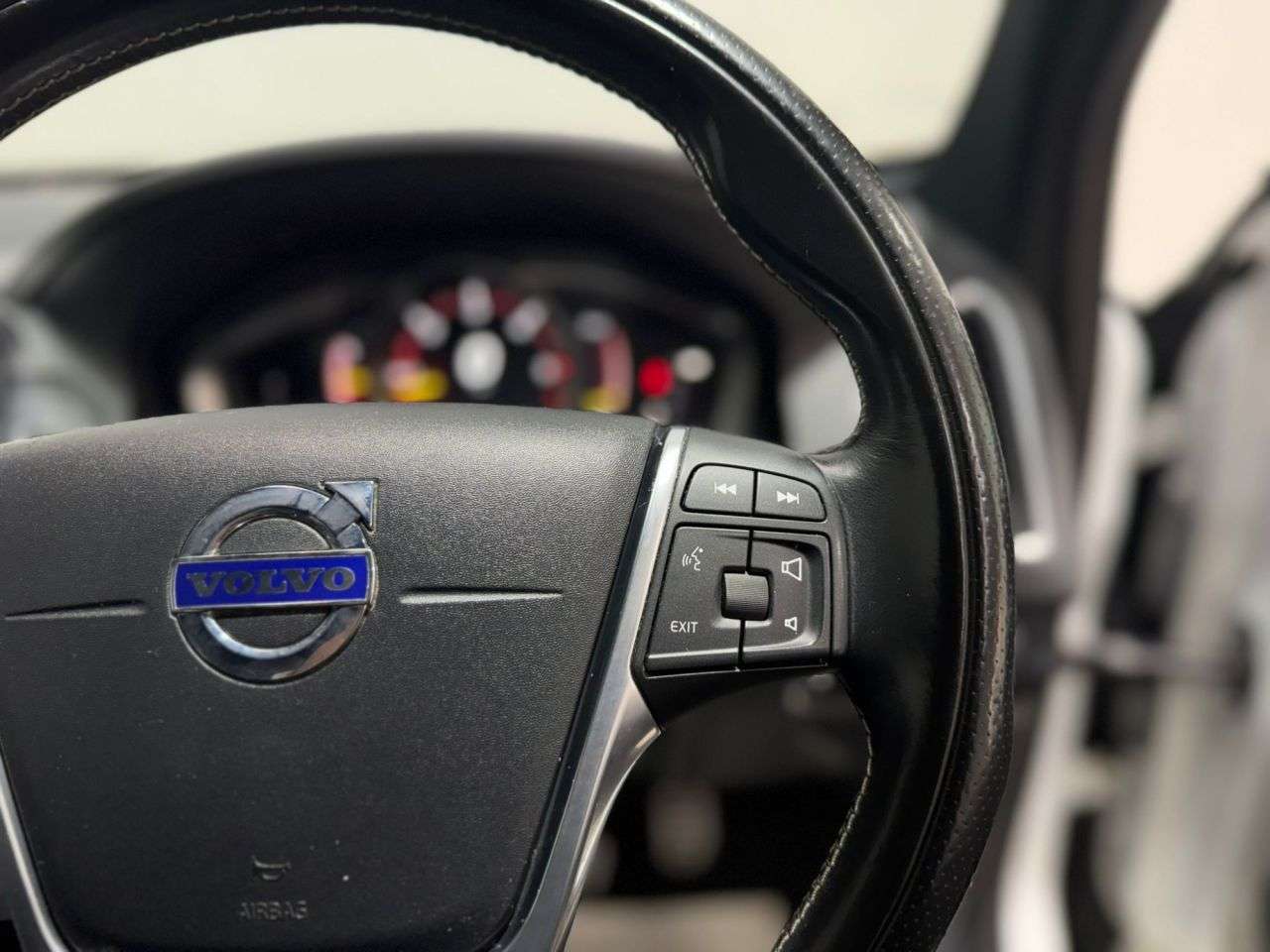 2016 VOLVO XC60 2016 VOLVO XC60