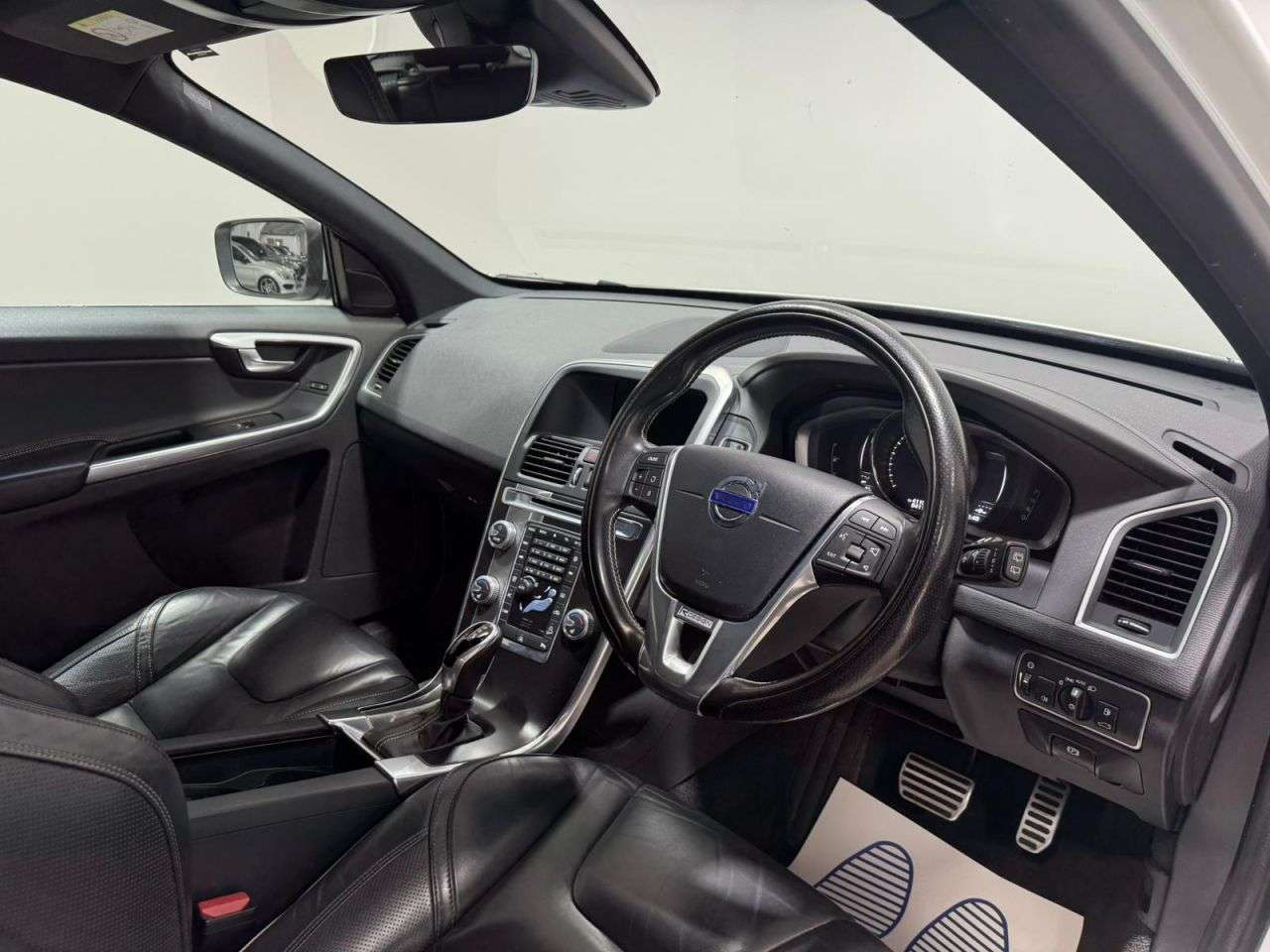 2016 VOLVO XC60 2016 VOLVO XC60