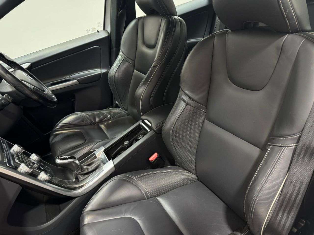 2016 VOLVO XC60 2016 VOLVO XC60