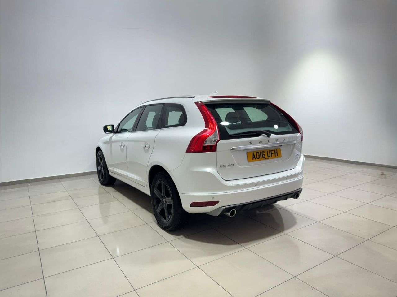 2016 VOLVO XC60 2016 VOLVO XC60