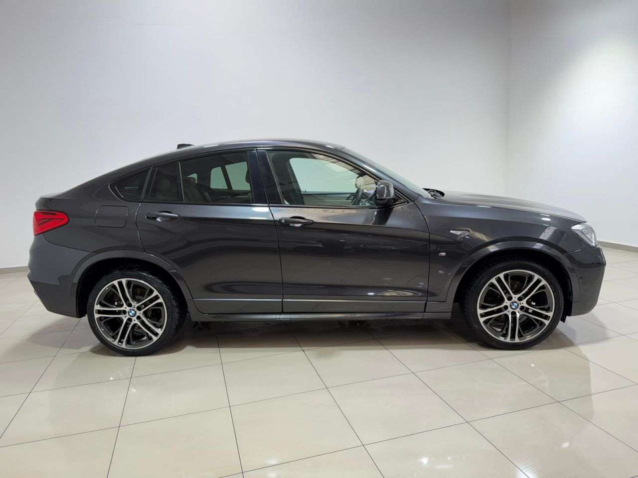 2017 BMW X4 2017 BMW X4