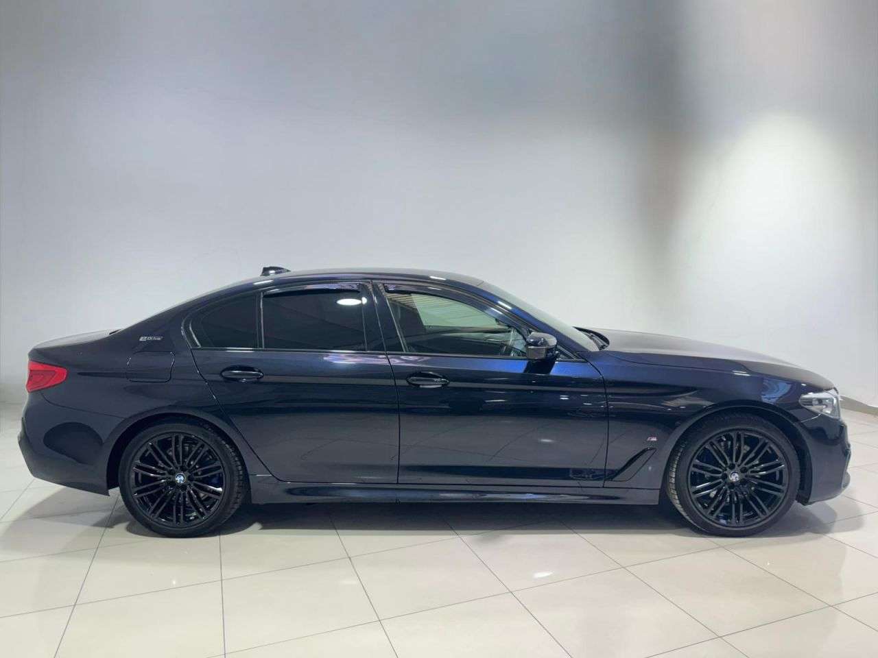 2019 BMW 5 SERIES 2019 BMW 5 SERIES