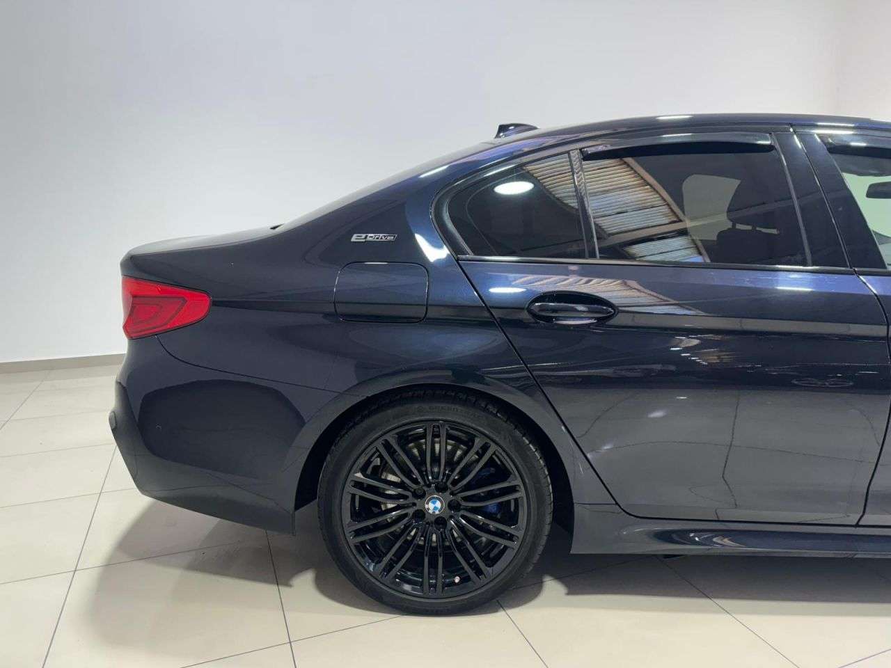 2019 BMW 5 SERIES 2019 BMW 5 SERIES
