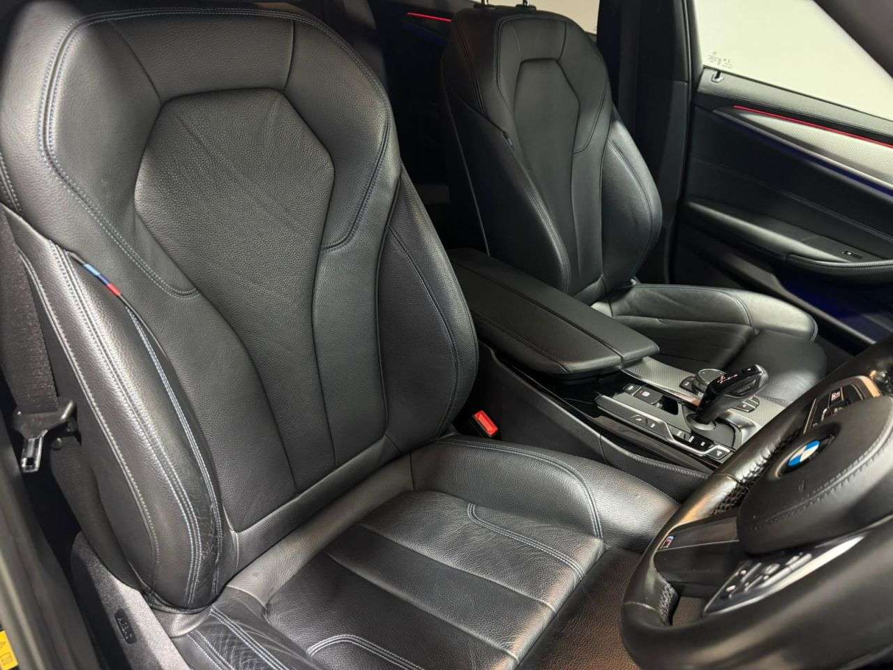 2019 BMW 5 SERIES 2019 BMW 5 SERIES