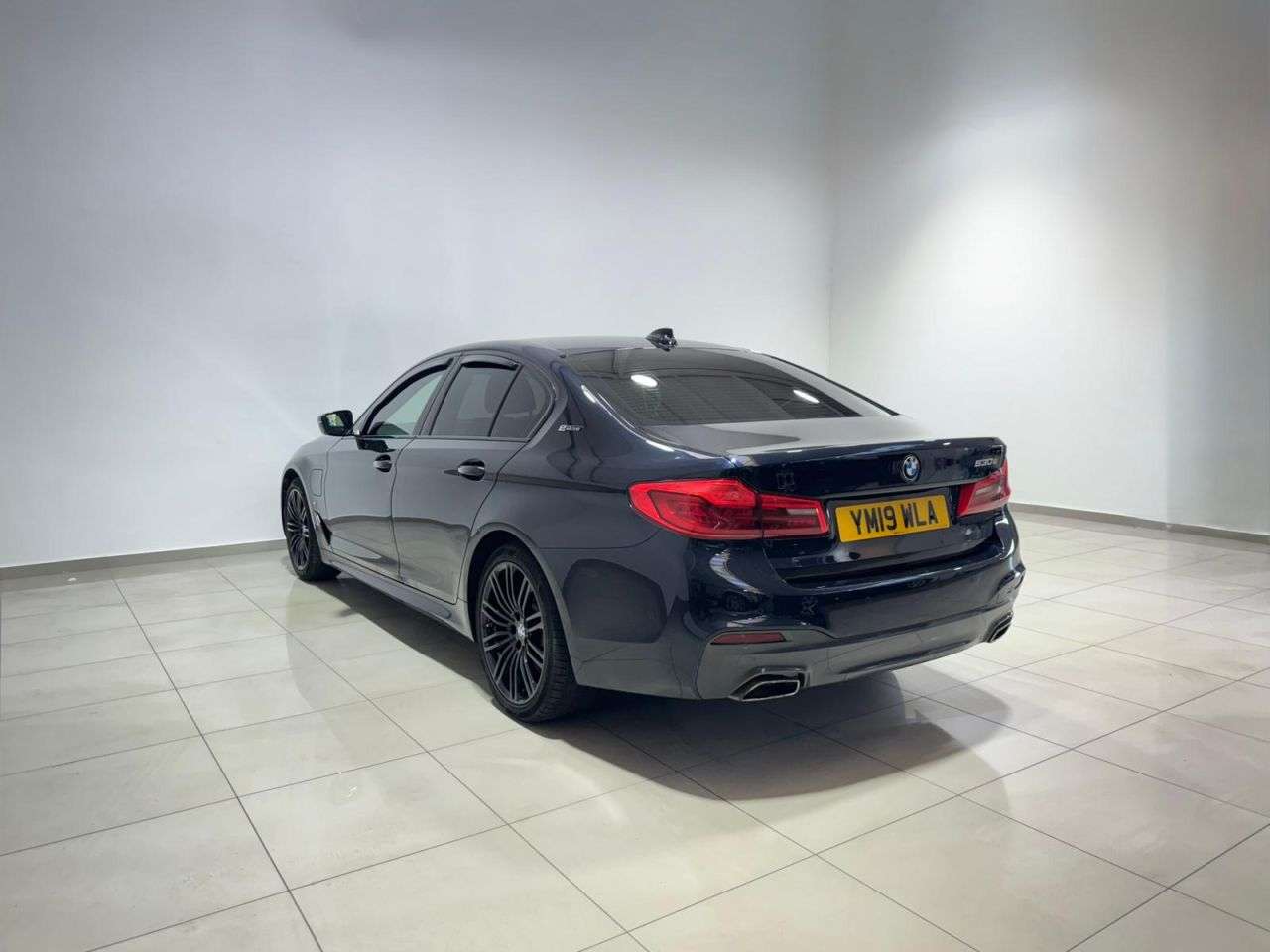 2019 BMW 5 SERIES 2019 BMW 5 SERIES
