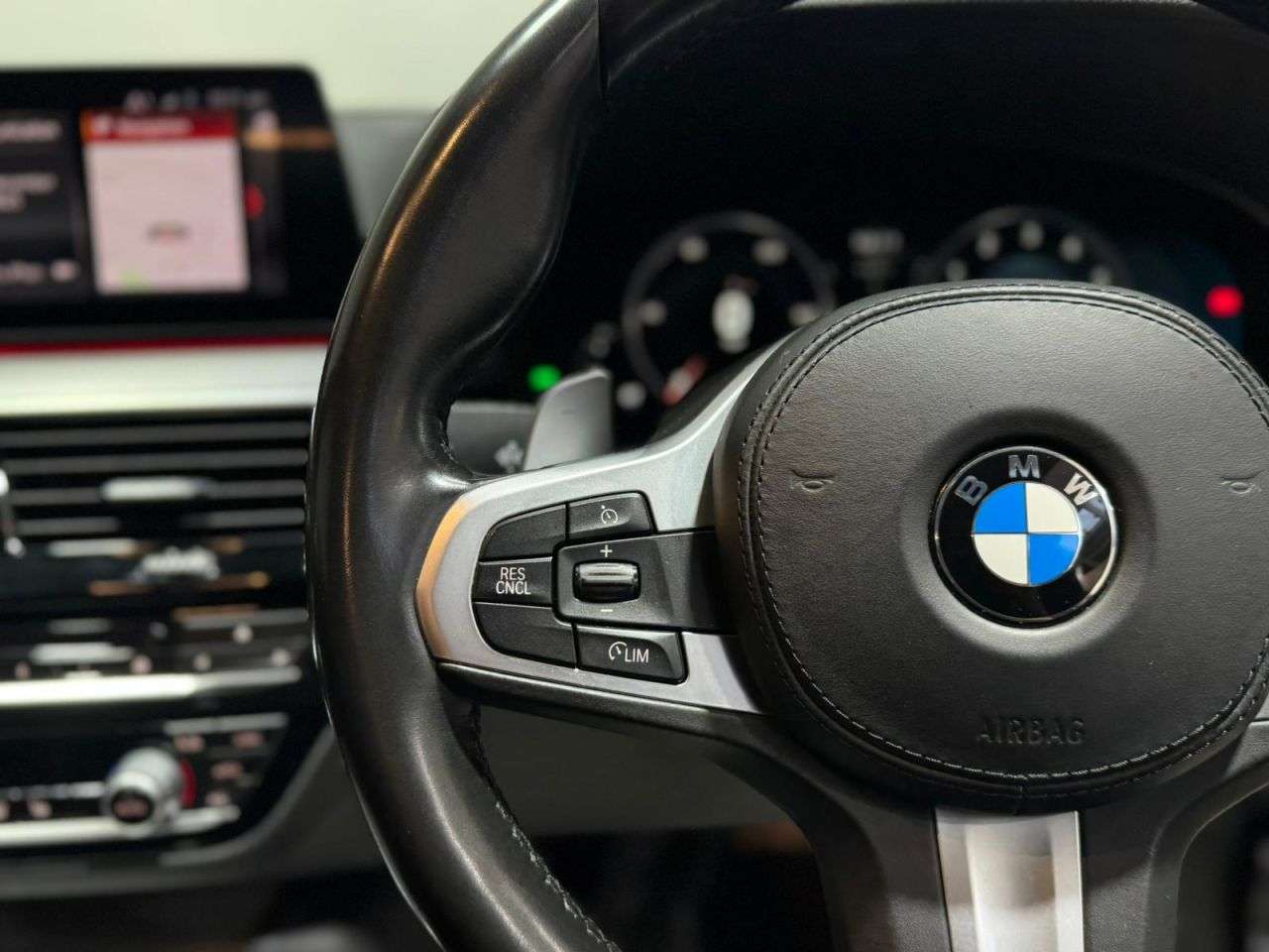2019 BMW 5 SERIES 2019 BMW 5 SERIES