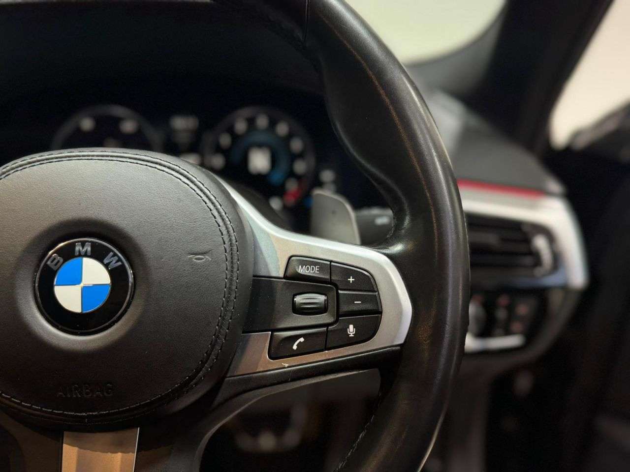 2019 BMW 5 SERIES 2019 BMW 5 SERIES