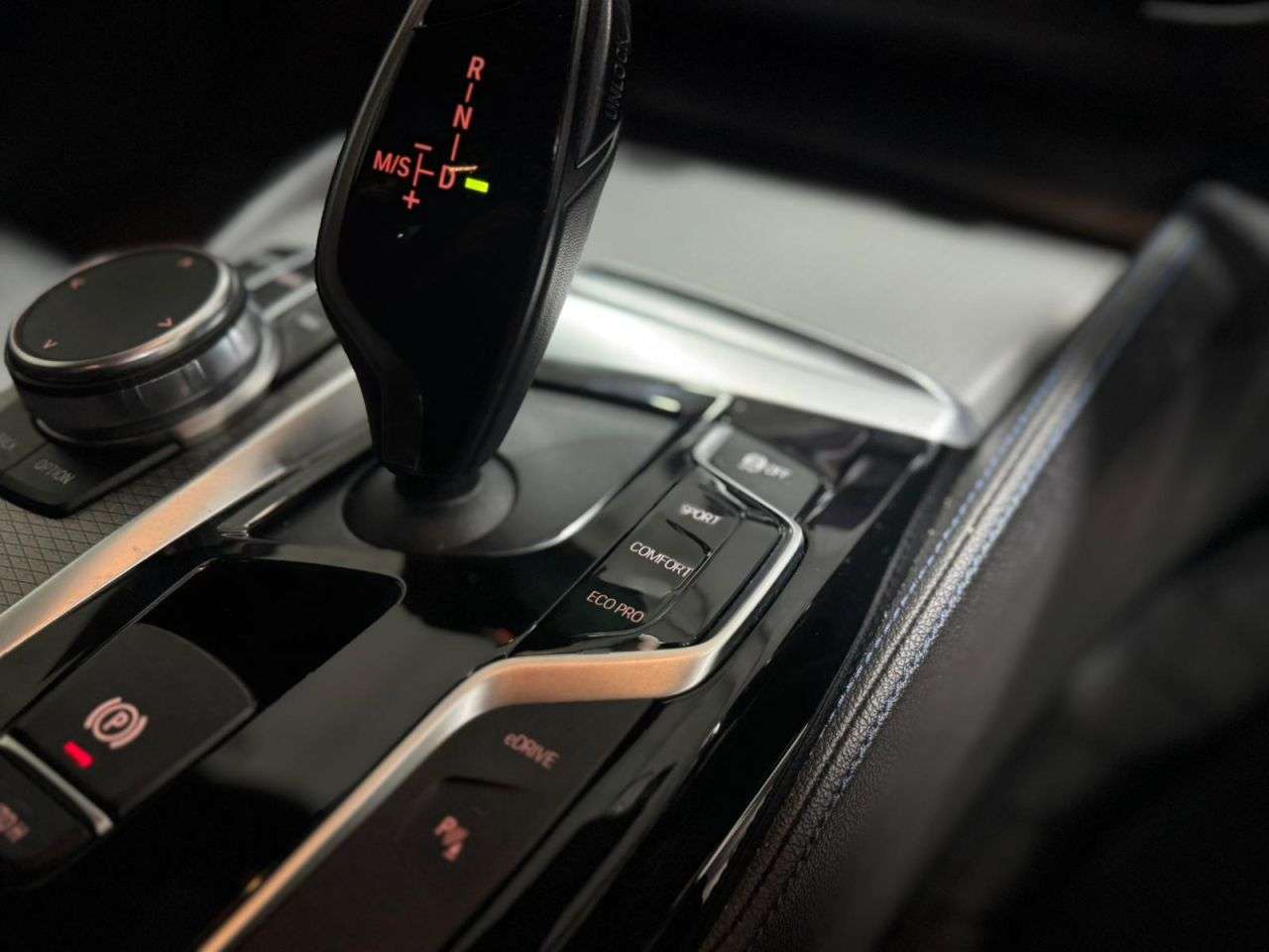 2019 BMW 5 SERIES 2019 BMW 5 SERIES