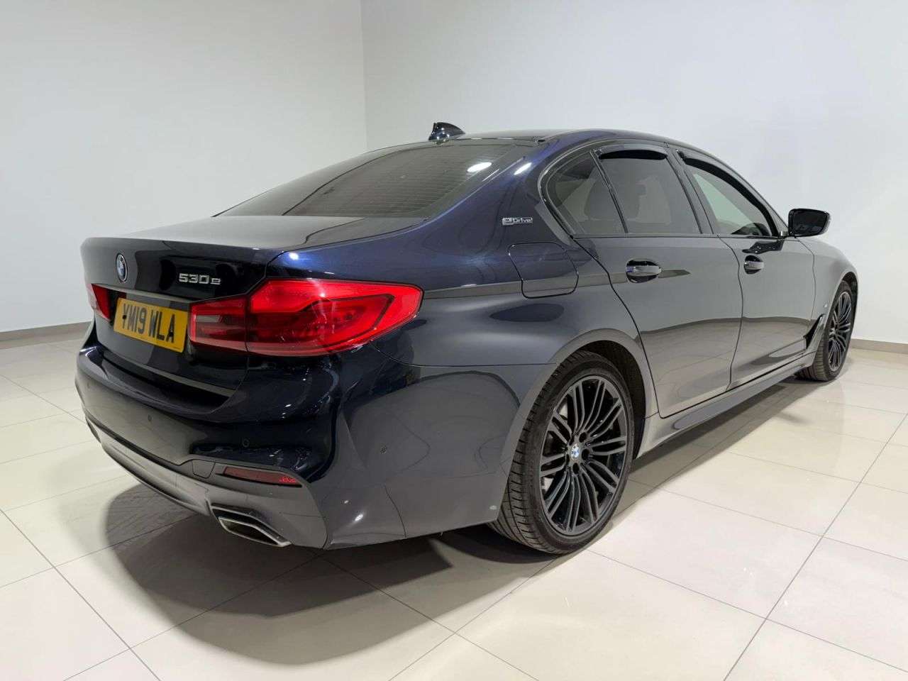 2019 BMW 5 SERIES 2019 BMW 5 SERIES