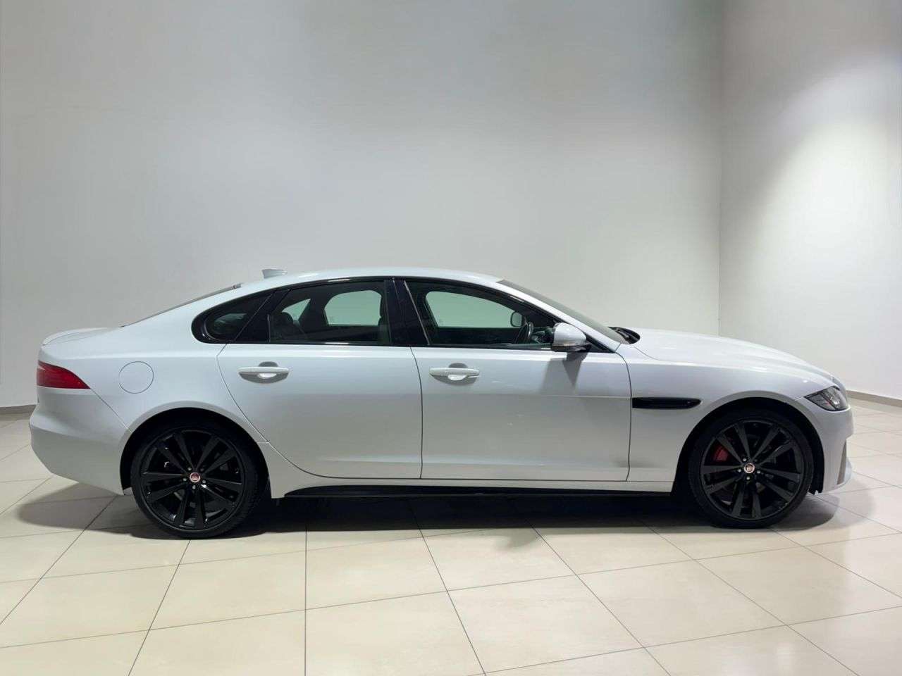 2016 JAGUAR XF 2016 JAGUAR XF