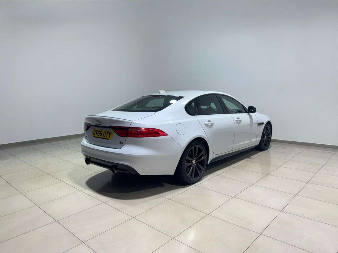 2016 JAGUAR XF 2016 JAGUAR XF