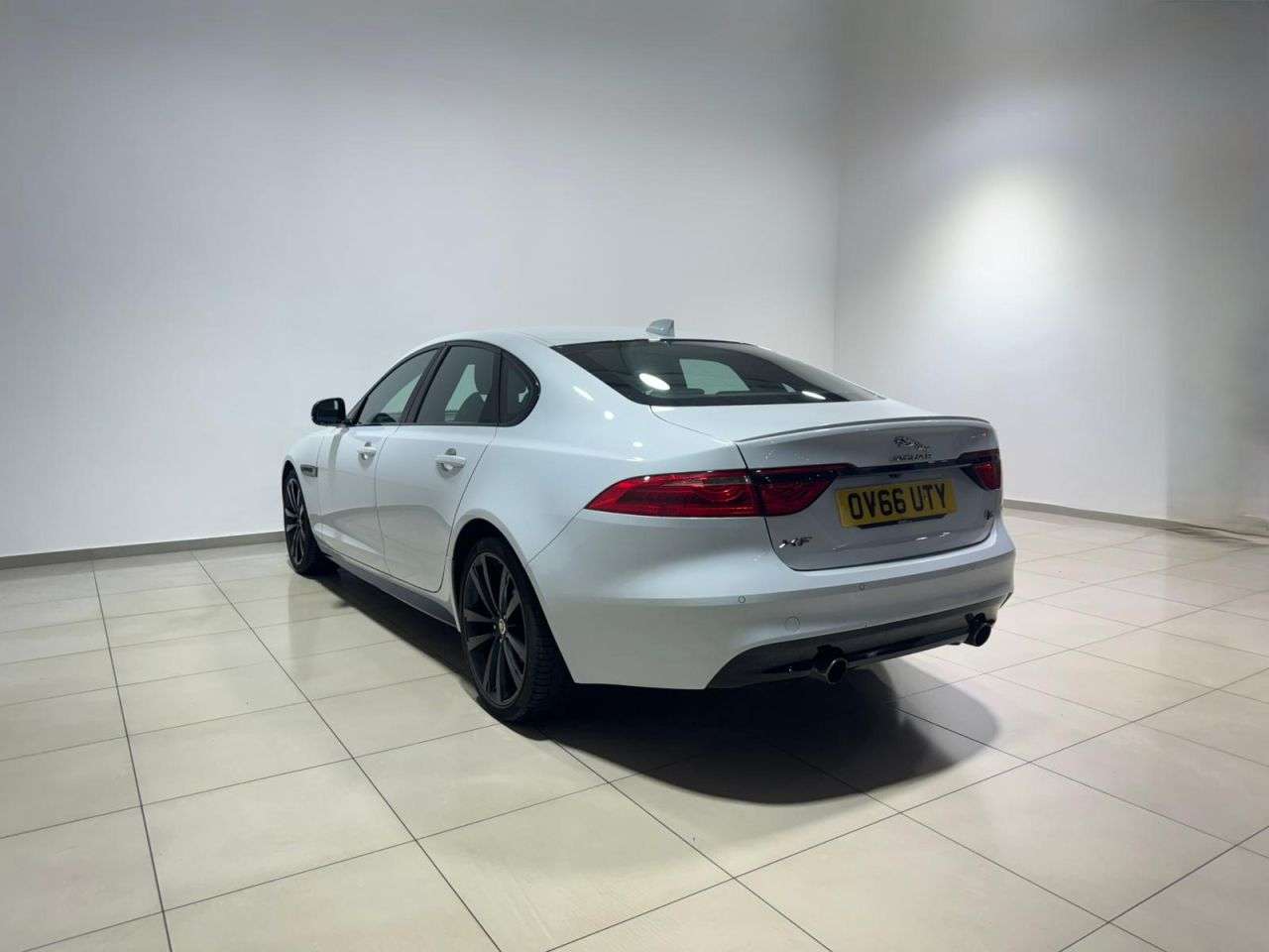 2016 JAGUAR XF 2016 JAGUAR XF