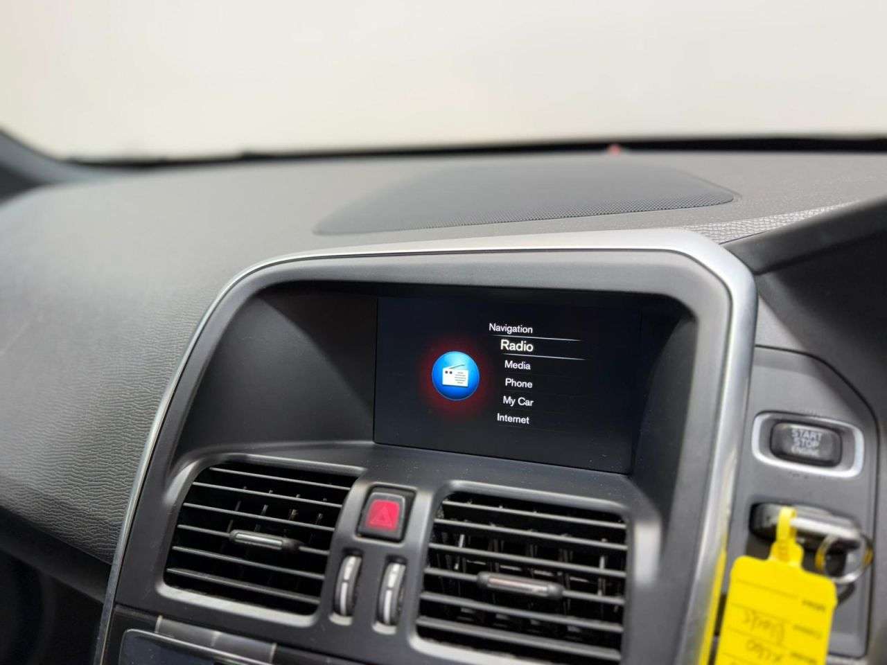 2015 VOLVO XC60 2015 VOLVO XC60