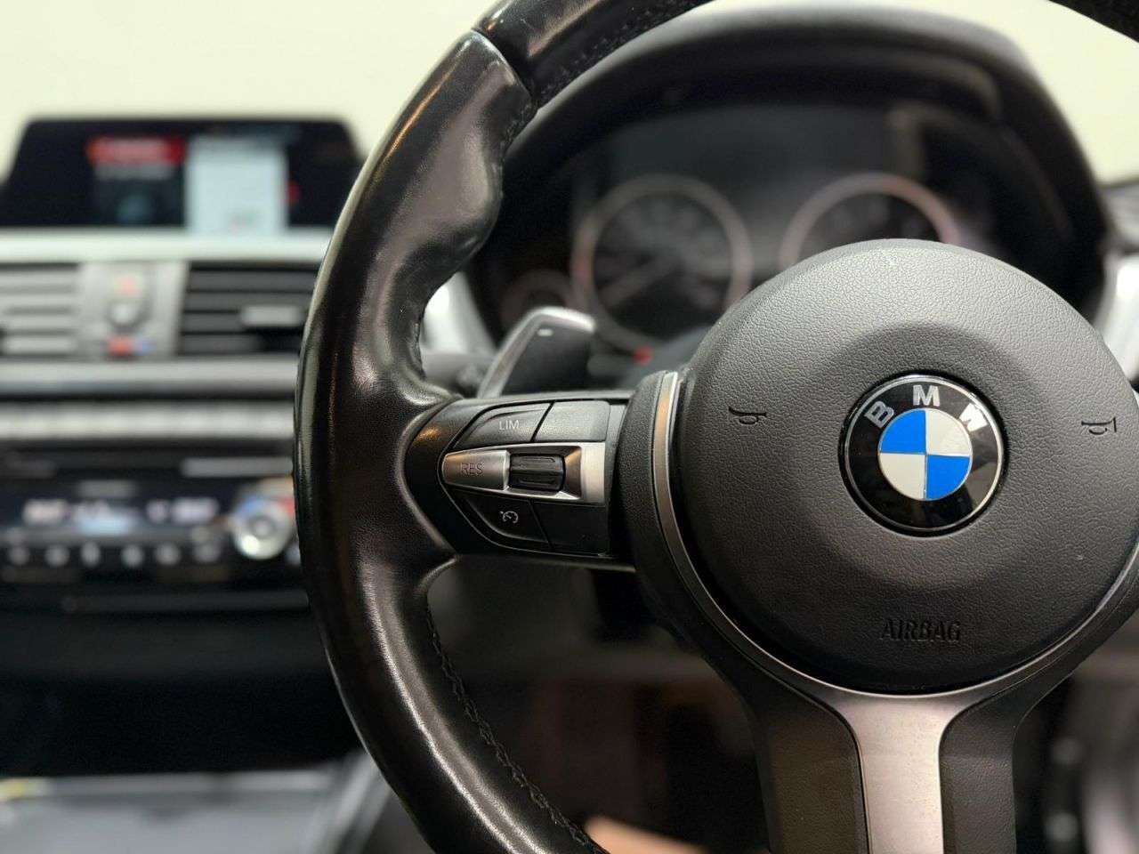 2019 BMW 3 SERIES 2019 BMW 3 SERIES
