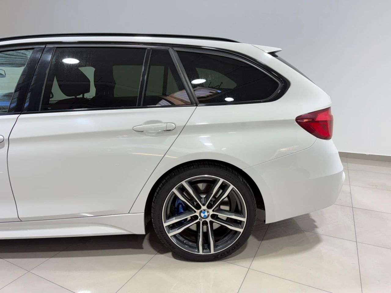 2019 BMW 3 SERIES 2019 BMW 3 SERIES