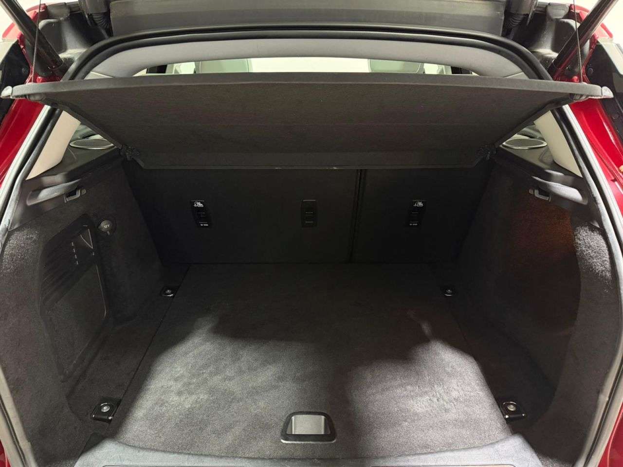 2017 LAND ROVER RANGE ROVER EVOQUE 2017 LAND ROVER RANGE ROVER EVOQUE