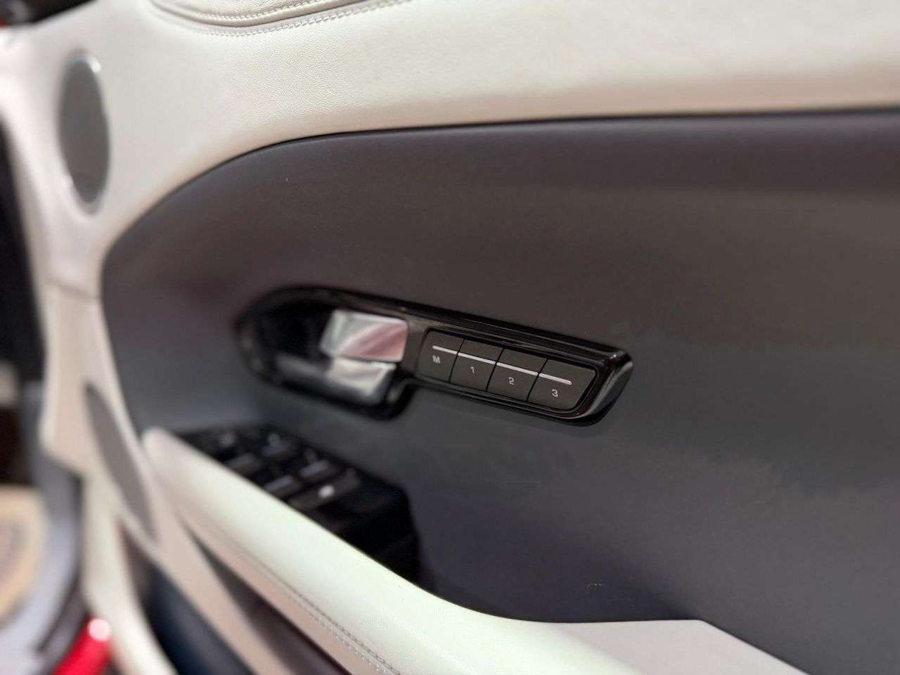 2017 LAND ROVER RANGE ROVER EVOQUE 2017 LAND ROVER RANGE ROVER EVOQUE