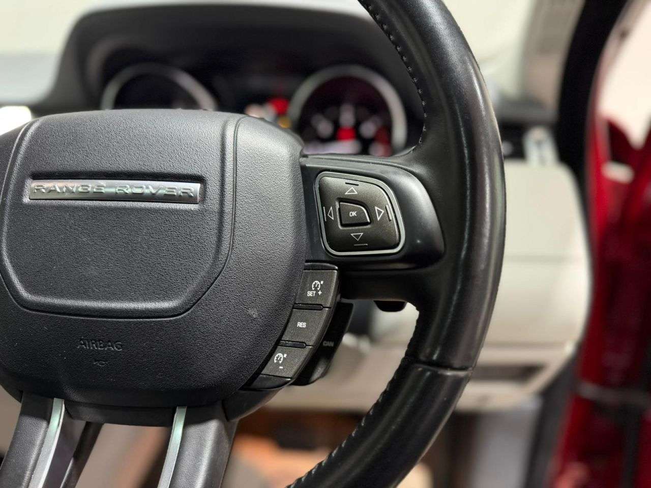 2017 LAND ROVER RANGE ROVER EVOQUE 2017 LAND ROVER RANGE ROVER EVOQUE