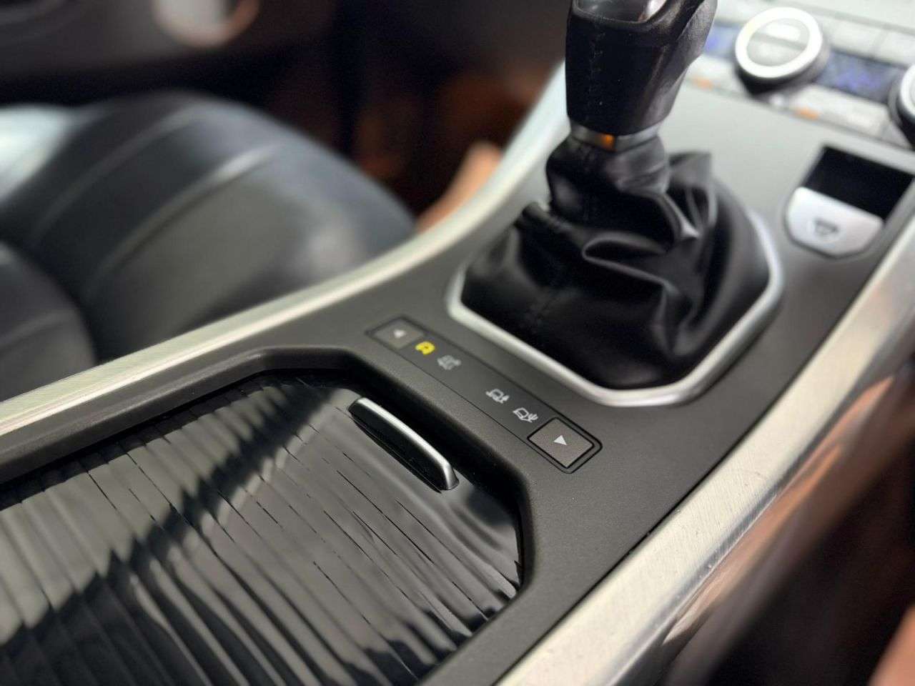 2017 LAND ROVER RANGE ROVER EVOQUE 2017 LAND ROVER RANGE ROVER EVOQUE