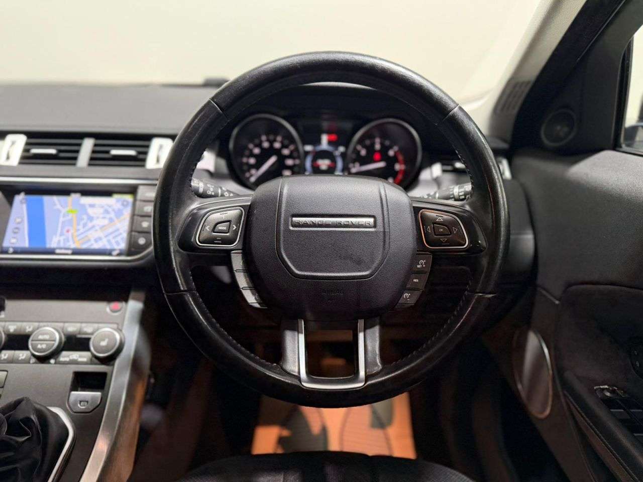 2017 LAND ROVER RANGE ROVER EVOQUE 2017 LAND ROVER RANGE ROVER EVOQUE