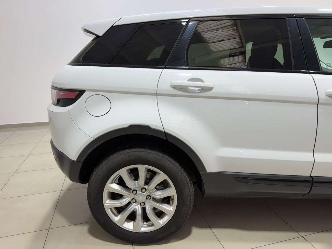 2017 LAND ROVER RANGE ROVER EVOQUE 2017 LAND ROVER RANGE ROVER EVOQUE