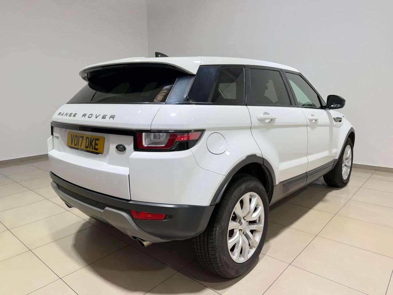 2017 LAND ROVER RANGE ROVER EVOQUE 2017 LAND ROVER RANGE ROVER EVOQUE