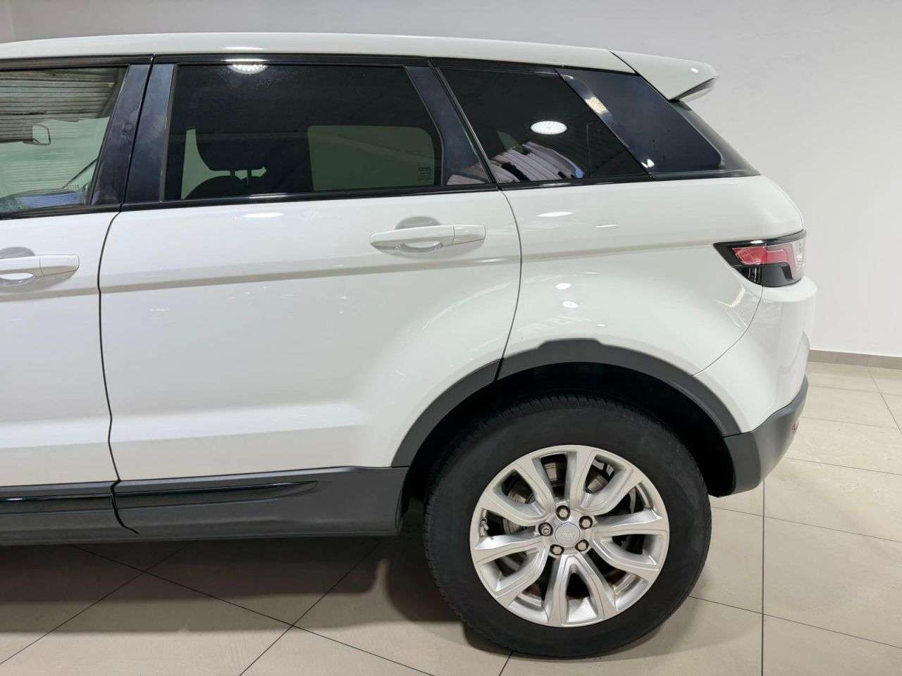 2017 LAND ROVER RANGE ROVER EVOQUE 2017 LAND ROVER RANGE ROVER EVOQUE