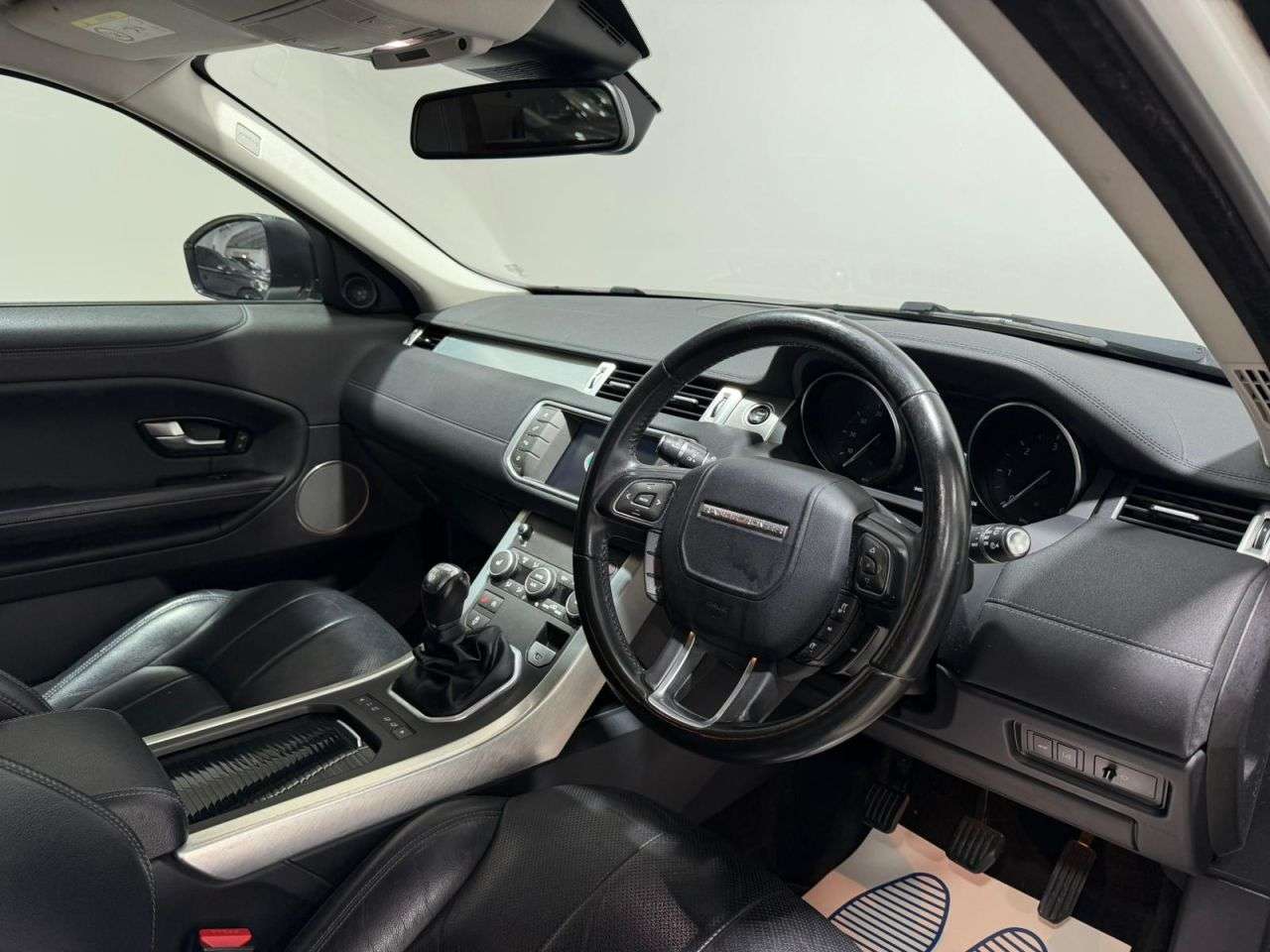 2017 LAND ROVER RANGE ROVER EVOQUE 2017 LAND ROVER RANGE ROVER EVOQUE