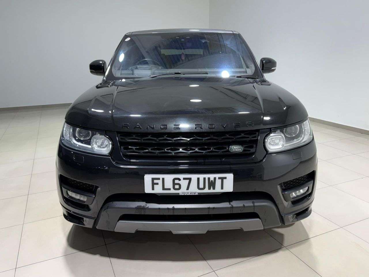 A 2017 LAND ROVER RANGE ROVER SPORT 3.0 SD V6 Autobiography Dynamic SUV 5dr Diesel Auto 4WD Euro 6 (s/s) (306 p A 2017 LAND ROVER RANGE ROVER SPORT 3.0 SD V6 Autobiography Dynamic SUV 5dr Diesel Auto 4WD Euro 6 (s/s) (306 p