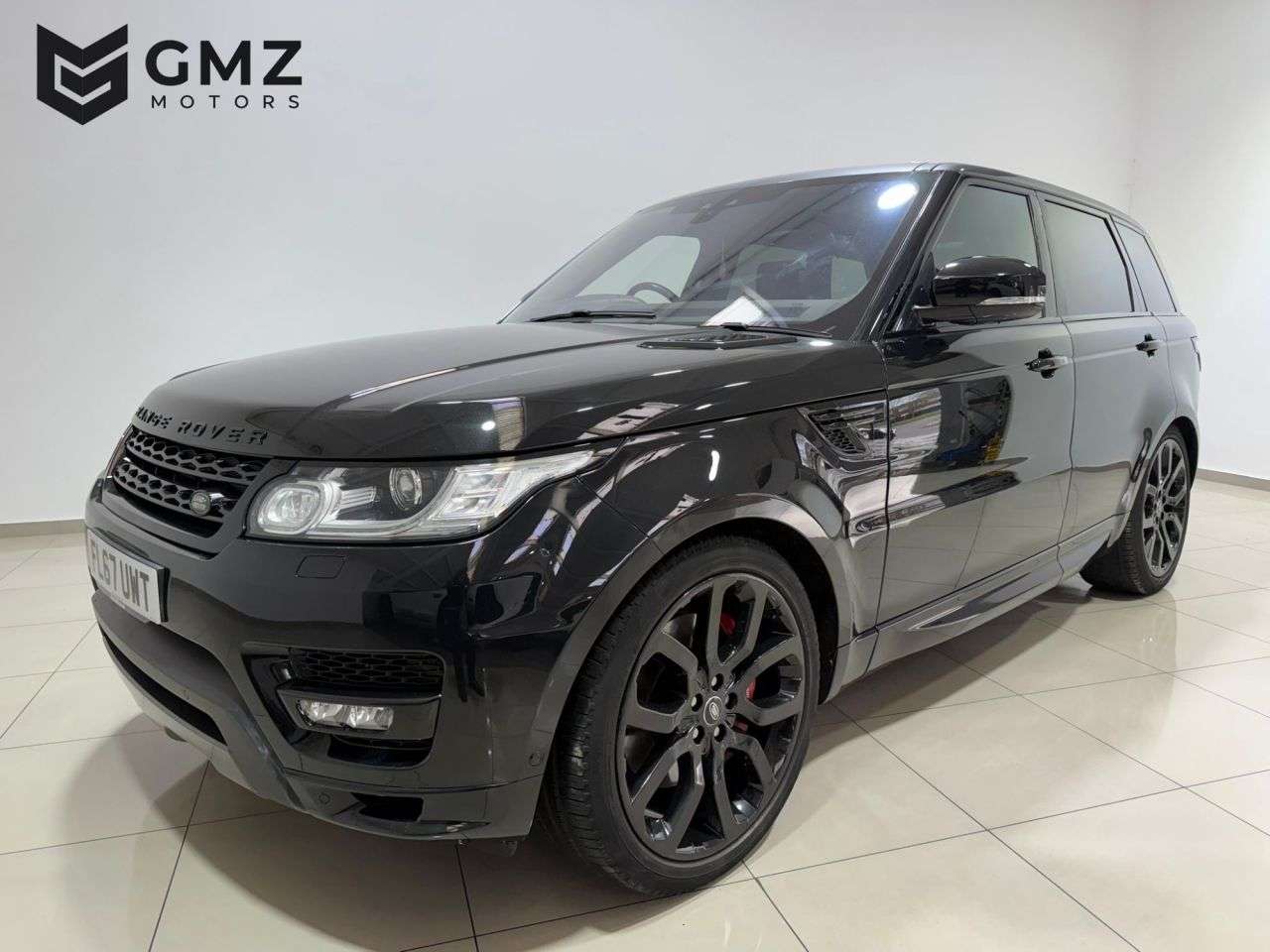 A 2017 LAND ROVER RANGE ROVER SPORT 3.0 SD V6 Autobiography Dynamic SUV 5dr Diesel Auto 4WD Euro 6 (s/s) (306 p A 2017 LAND ROVER RANGE ROVER SPORT 3.0 SD V6 Autobiography Dynamic SUV 5dr Diesel Auto 4WD Euro 6 (s/s) (306 p
