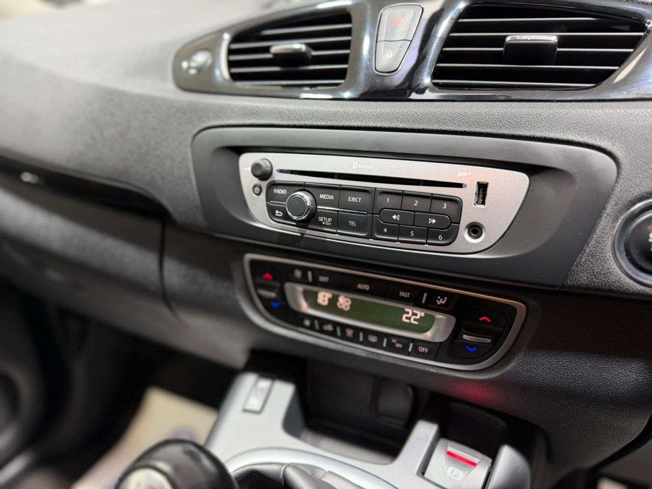 2014 RENAULT SCENIC 2014 RENAULT SCENIC