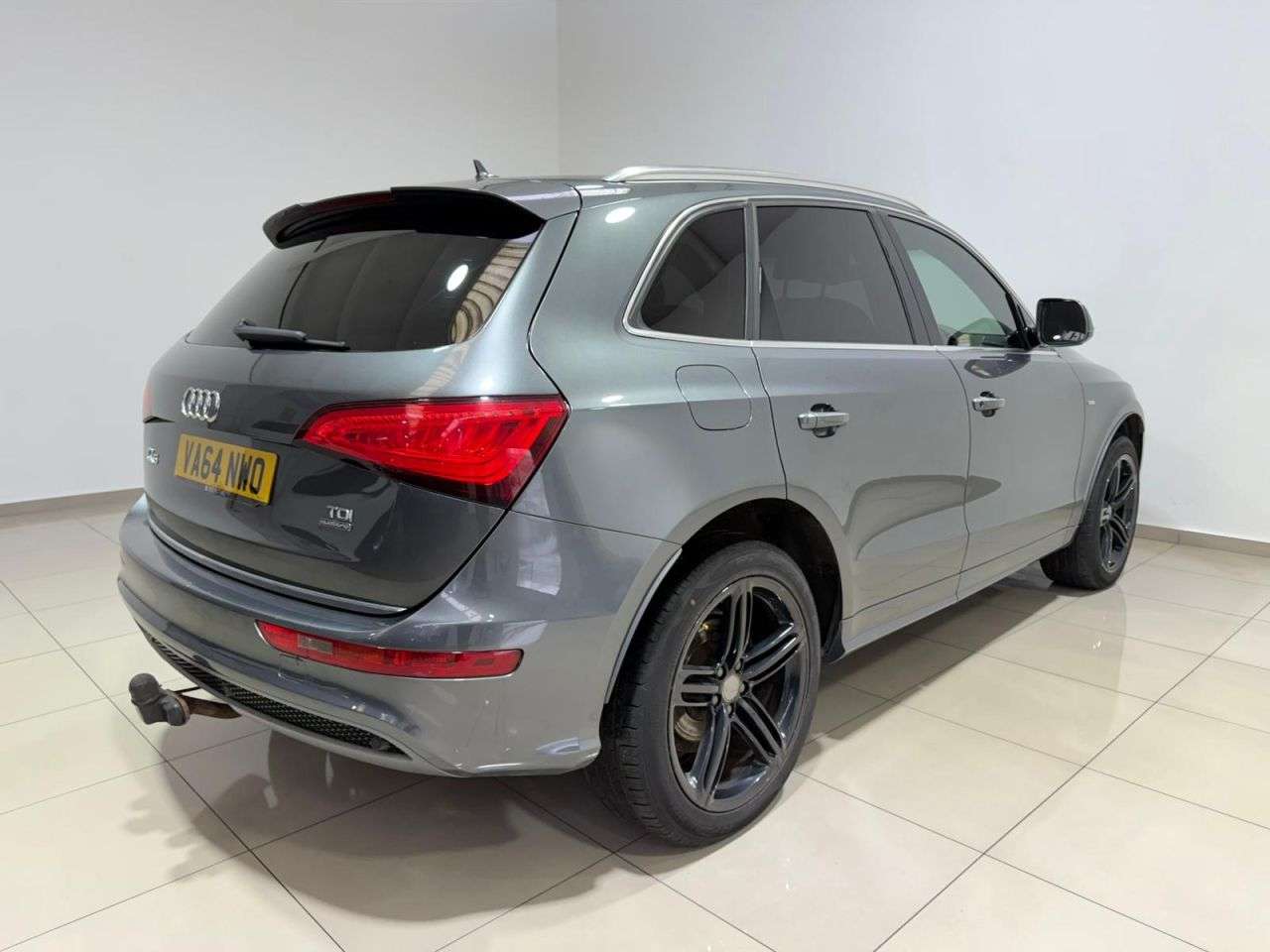 2015 AUDI Q5 2015 AUDI Q5