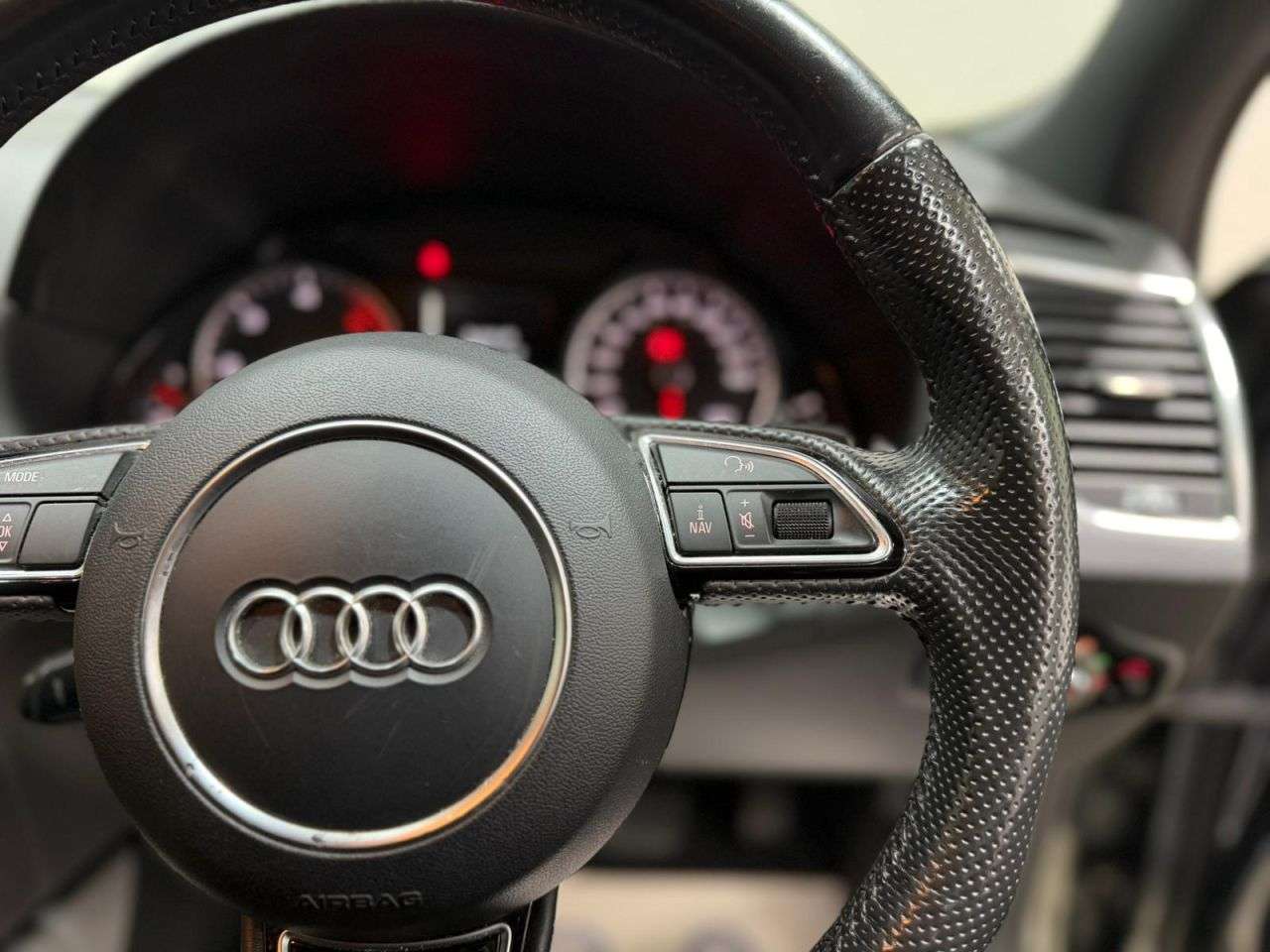 2015 AUDI Q5 2015 AUDI Q5
