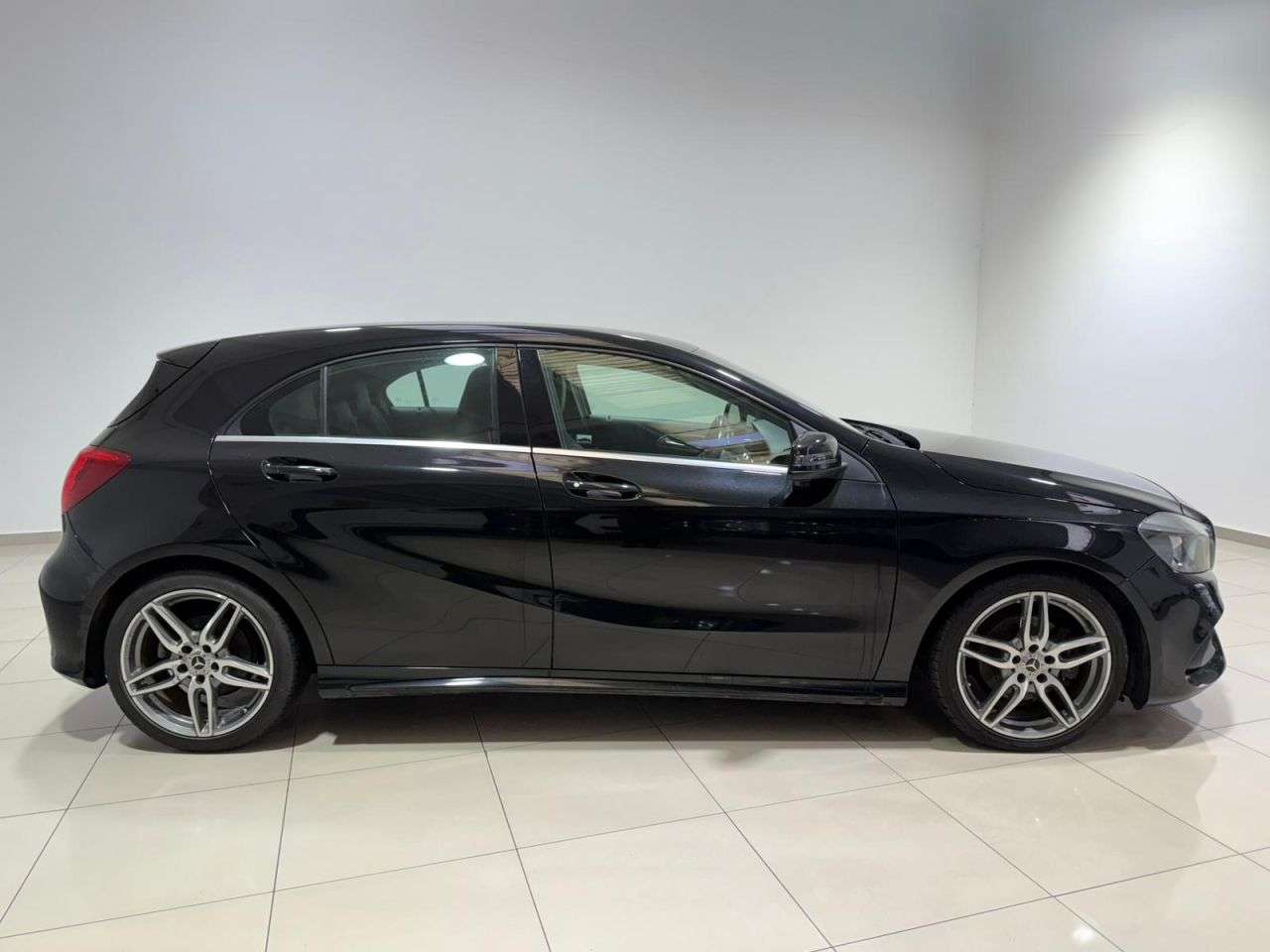 2017 MERCEDES-BENZ A-CLASS 2017 MERCEDES-BENZ A-CLASS