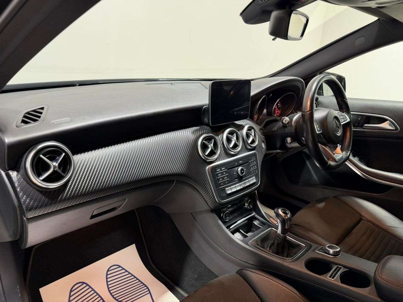 2017 MERCEDES-BENZ A-CLASS 2017 MERCEDES-BENZ A-CLASS