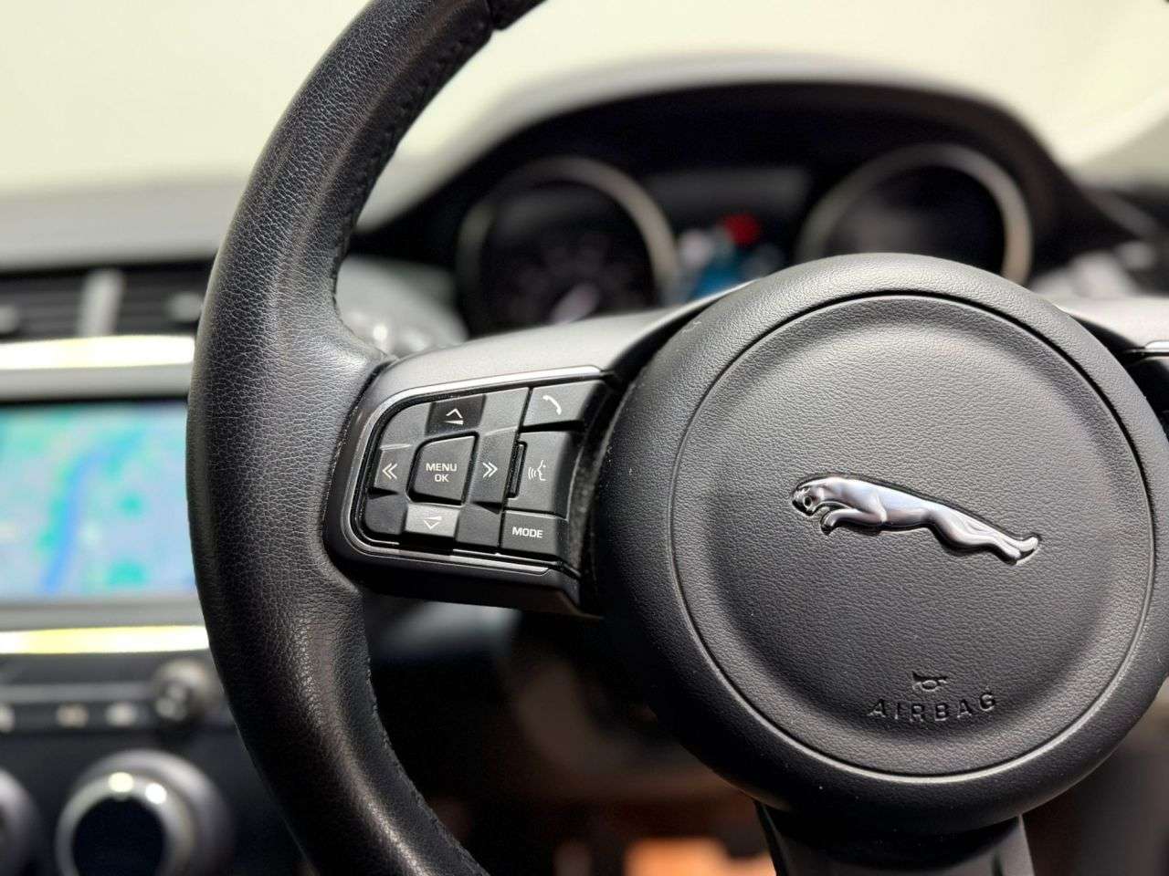 2018 JAGUAR E-PACE 2018 JAGUAR E-PACE