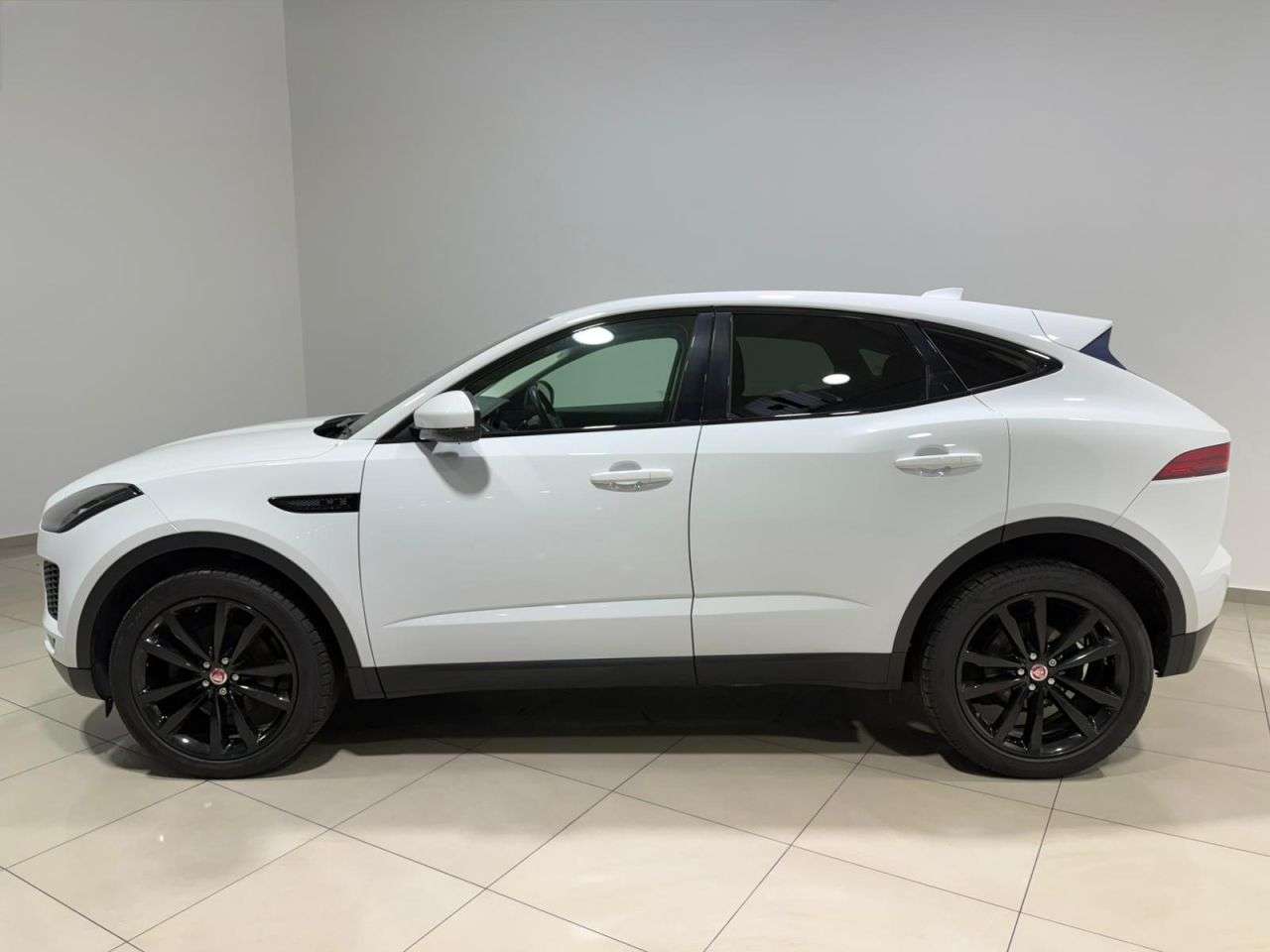 2018 JAGUAR E-PACE 2018 JAGUAR E-PACE