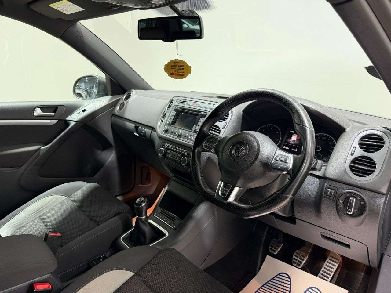 2015 VOLKSWAGEN TIGUAN 2015 VOLKSWAGEN TIGUAN